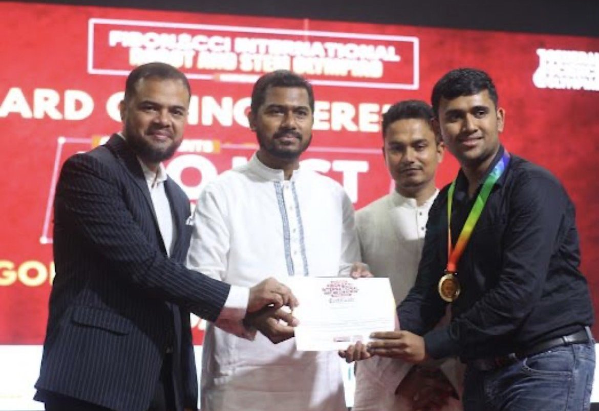 Handing over a certificate and medal at the Olympiad award ceremony